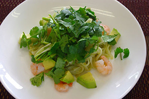 ③米麺のパクチーソース(ジェノベーゼパスタ風)